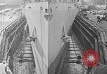 Standbild USS Wakefield nach Brand wieder aufgebaut United States USA, 1944, aus Sekunde 36 historischem Filmmaterial Videoclip 65675070731