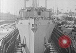 Standbild USS Wakefield nach Brand wieder aufgebaut United States USA, 1944, aus Sekunde 48 historischem Filmmaterial Videoclip 65675070731