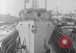 Standbild USS Wakefield nach Brand wieder aufgebaut United States USA, 1944, aus Sekunde 49 historischem Filmmaterial Videoclip 65675070731