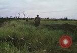 Standbild United States Marine Division 3 Vietnam, 1968, aus Sekunde 28 historischem Filmmaterial Videoclip 65675070733