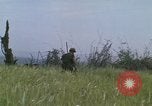 Standbild United States Marine Division 3 Vietnam, 1968, aus Sekunde 29 historischem Filmmaterial Videoclip 65675070733