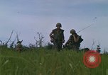 Standbild United States Marine Division 3 Vietnam, 1968, aus Sekunde 53 historischem Filmmaterial Videoclip 65675070733