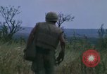 Standbild USA 9 Marines Xuan Hai Vietnam, 1968, aus Sekunde 41 historischem Filmmaterial Videoclip 65675070734