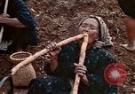 Immagine di Stati Uniti1O DIVISIONE NAUTICA Okinawa isole Ryukyu, 1945, secondo 48 filmato di repertorio 65675070752