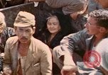 Immagine di Nativi Okinawa isole Ryukyu, 1945, secondo 3 filmato di repertorio 65675070754