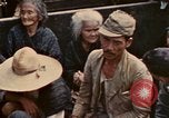 Immagine di Nativi Okinawa isole Ryukyu, 1945, secondo 23 filmato di repertorio 65675070754