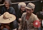 Immagine di Nativi Okinawa isole Ryukyu, 1945, secondo 25 filmato di repertorio 65675070754