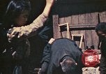 Immagine di Nativi Okinawa isole Ryukyu, 1945, secondo 31 filmato di repertorio 65675070754