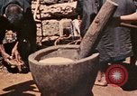 Immagine di Nativi Okinawa isole Ryukyu, 1945, secondo 36 filmato di repertorio 65675070754