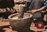 Immagine di Nativi Okinawa isole Ryukyu, 1945, secondo 38 filmato di repertorio 65675070754