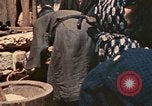 Immagine di Nativi Okinawa isole Ryukyu, 1945, secondo 42 filmato di repertorio 65675070754