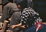 Immagine di Nativi Okinawa isole Ryukyu, 1945, secondo 43 filmato di repertorio 65675070754