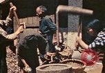 Immagine di Nativi Okinawa isole Ryukyu, 1945, secondo 51 filmato di repertorio 65675070754