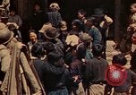 Standbild USA 1st Marine Division Okinawa Ryukyu Inseln, 1945, aus Sekunde 26 historischem Filmmaterial Videoclip 65675070755