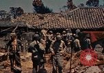 Standbild USA 1st Marine Division Okinawa Ryukyu Inseln, 1945, aus Sekunde 39 historischem Filmmaterial Videoclip 65675070755