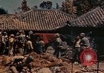 Standbild USA 1st Marine Division Okinawa Ryukyu Inseln, 1945, aus Sekunde 42 historischem Filmmaterial Videoclip 65675070755