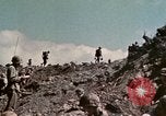 Standbild USA 1st Marine Division Okinawa Ryukyu Inseln, 1945, aus Sekunde 27 historischem Filmmaterial Videoclip 65675070757