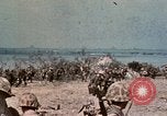 Standbild USA 1st Marine Division Okinawa Ryukyu Inseln, 1945, aus Sekunde 57 historischem Filmmaterial Videoclip 65675070757