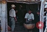 Standbild Rehabilitation von Einheimischen Okinawa Ryukyu Inseln, 1945, aus Sekunde 6 historischem Filmmaterial Videoclip 65675070758
