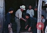 Standbild Rehabilitation von Einheimischen Okinawa Ryukyu Inseln, 1945, aus Sekunde 16 historischem Filmmaterial Videoclip 65675070758