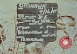 Standbild Rehabilitation von Einheimischen Okinawa Ryukyu Inseln, 1945, aus Sekunde 28 historischem Filmmaterial Videoclip 65675070758