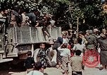 Standbild Rehabilitation von Einheimischen Okinawa Ryukyu Inseln, 1945, aus Sekunde 38 historischem Filmmaterial Videoclip 65675070758