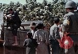 Standbild Rehabilitation von Einheimischen Okinawa Ryukyu Inseln, 1945, aus Sekunde 61 historischem Filmmaterial Videoclip 65675070758