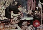 Image Réhabilitation des autochtones sur Okinawa en Seconde Guerre Mondiale Okinawa îles Ryukyu, 1945, de la seconde 46 séquences d'archives historiques vidéo 65675070759