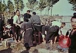 Standbild Lebensbedingungen der einheimischen Ishikawa Okinawa Japan, 1945, aus Sekunde 30 historischem Filmmaterial Videoclip 65675070760