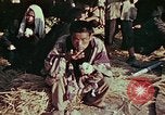 Standbild Lebensbedingungen der einheimischen Ishikawa Okinawa Japan, 1945, aus Sekunde 59 historischem Filmmaterial Videoclip 65675070760