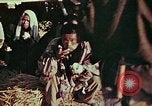 Standbild Lebensbedingungen der einheimischen Ishikawa Okinawa Japan, 1945, aus Sekunde 62 historischem Filmmaterial Videoclip 65675070760