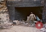 Standbild USA 1st Marine Division Okinawa Ryukyu Inseln, 1945, aus Sekunde 11 historischem Filmmaterial Videoclip 65675070764