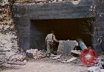 Standbild USA 1st Marine Division Okinawa Ryukyu Inseln, 1945, aus Sekunde 15 historischem Filmmaterial Videoclip 65675070764