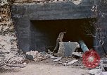 Standbild USA 1st Marine Division Okinawa Ryukyu Inseln, 1945, aus Sekunde 17 historischem Filmmaterial Videoclip 65675070764