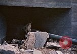 Standbild USA 1st Marine Division Okinawa Ryukyu Inseln, 1945, aus Sekunde 23 historischem Filmmaterial Videoclip 65675070764