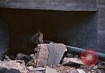 Standbild USA 1st Marine Division Okinawa Ryukyu Inseln, 1945, aus Sekunde 24 historischem Filmmaterial Videoclip 65675070764