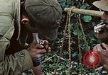 Standbild USA 1st Marine Division Okinawa Ryukyu Inseln, 1945, aus Sekunde 41 historischem Filmmaterial Videoclip 65675070764