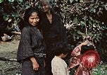 Standbild USA 1st Marine Division Okinawa Ryukyu Inseln, 1945, aus Sekunde 52 historischem Filmmaterial Videoclip 65675070764