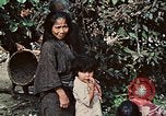 Standbild USA 1st Marine Division Okinawa Ryukyu Inseln, 1945, aus Sekunde 60 historischem Filmmaterial Videoclip 65675070764