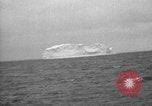 Image USS Henderson Péninsule Antarctique, 1946, de la seconde 40 séquences d'archives historiques vidéo 65675070786