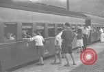 Image Japonais rapatriés Japon, 1949, de la seconde 10 séquences d'archives historiques vidéo 65675070818