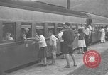 Image Japonais rapatriés Japon, 1949, de la seconde 13 séquences d'archives historiques vidéo 65675070818