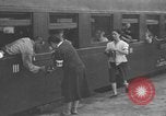 Image Japonais rapatriés Japon, 1949, de la seconde 18 séquences d'archives historiques vidéo 65675070818