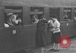 Image Japonais rapatriés Japon, 1949, de la seconde 21 séquences d'archives historiques vidéo 65675070818