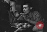 Image Japonais rapatriés Japon, 1949, de la seconde 27 séquences d'archives historiques vidéo 65675070818