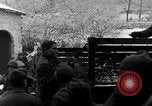 Immagine di Lavoro della polizia militare dell'esercito degli Stati Uniti Corea, 1952, secondo 8 filmato di repertorio 65675070821