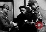 Immagine di Lavoro della polizia militare dell'esercito degli Stati Uniti Corea, 1952, secondo 61 filmato di repertorio 65675070821