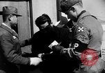 Immagine di Lavoro della polizia militare dell'esercito degli Stati Uniti Corea, 1952, secondo 62 filmato di repertorio 65675070821