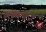 Image réfugiés cambodgiens Boung Long Cambodge, 1970, de la seconde 18 séquences d'archives historiques vidéo 65675070842
