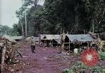 Image réfugiés cambodgiens Boung Long Cambodge, 1970, de la seconde 3 séquences d'archives historiques vidéo 65675070843